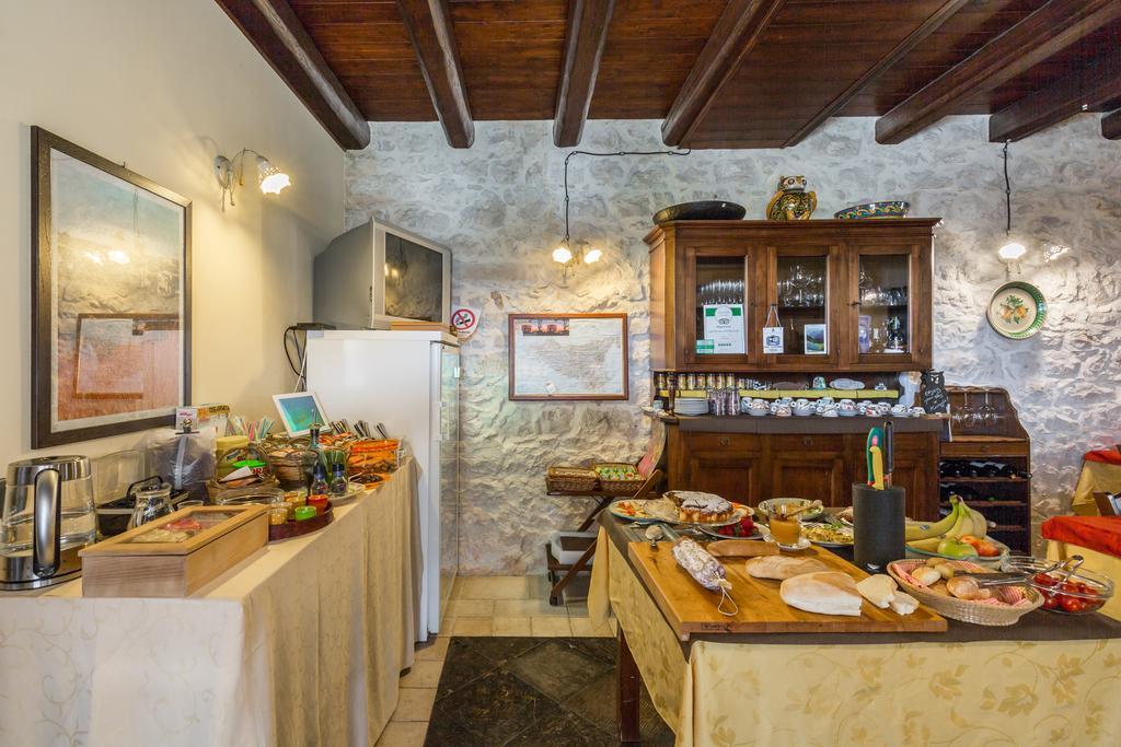 La Muraglia Residenza Turistica Rurale Санта-Кроче- Камерина Экстерьер фото