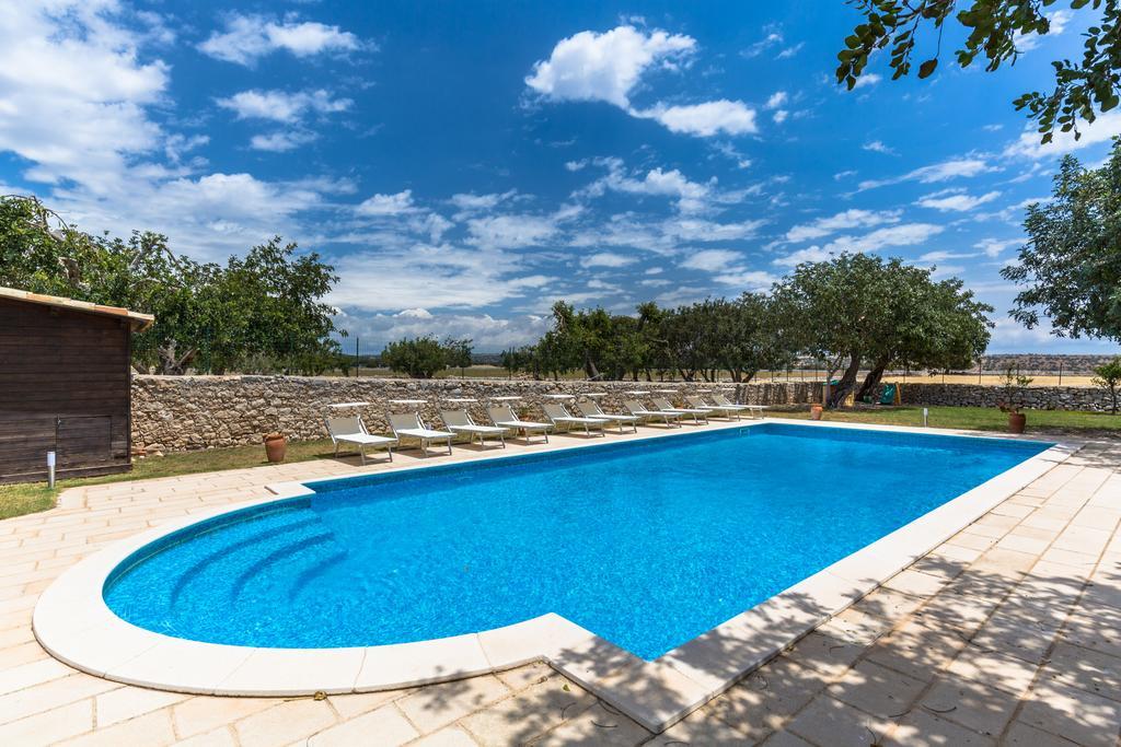 La Muraglia Residenza Turistica Rurale Санта-Кроче- Камерина Экстерьер фото