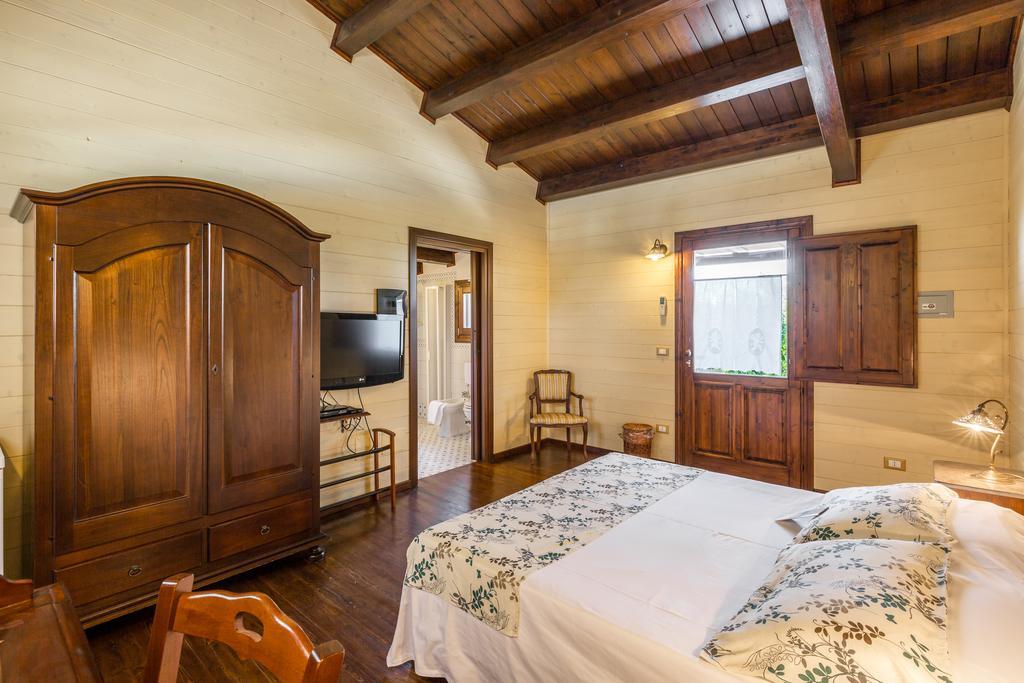 La Muraglia Residenza Turistica Rurale Санта-Кроче- Камерина Экстерьер фото